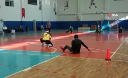 Göz bantlı empati…Görme engelliler görenlerle kıran kırana maç yaptı