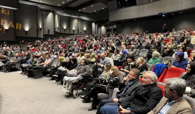 Üsküdar Belediyesi Söyleşisinde İsrail’in Gazze’ye Saldırıları Konuşuldu