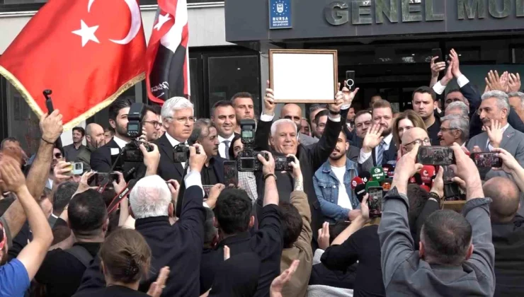Bursa Büyükşehir Belediye Başkanı Mustafa Bozbey Mazbatasını Aldı