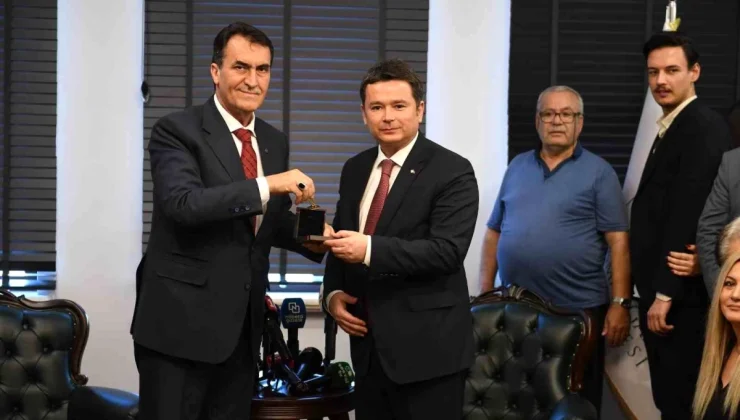 Osmangazi Belediye Başkanlığı görevi devredildi