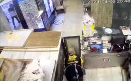 Sultangazi’de Pideciye Lahmacun İsteyen Şahıslar Dükkanı Kurşunladı