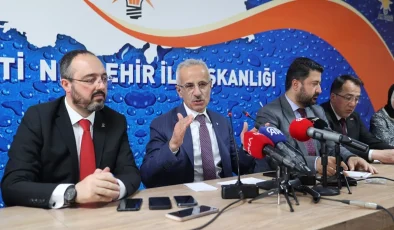 Ulaştırma ve Altyapı Bakanı Nevşehir’de ziyaretlerde bulundu