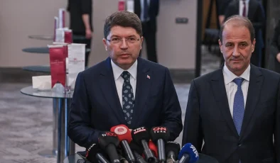 Adalet Bakanı Yılmaz Tunç: DEM Parti aynı muameleyle karşılaşır