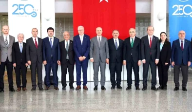 Atatürk Üniversitesi Yapay Zeka ve Büyük Veri Programları Açacak