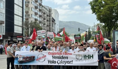 Bursa ve Kütahya’da İsrail’in Gazze’ye saldırılarına tepki yürüyüşleri düzenlendi