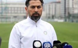 Çaykur Rizespor Teknik Direktörü İlhan Palut: Hiçbir zaman buradan ayrılacakmış gibi düşünerek çalışmıyoruz