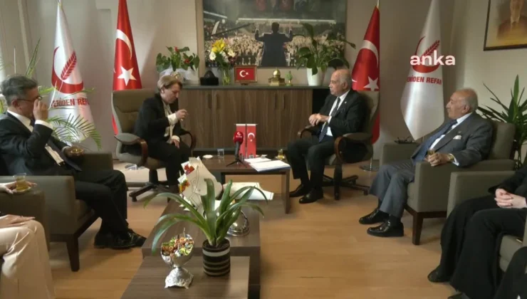 CHP ve YRP Heyetleri Bayram Ziyaretinde Buluştu