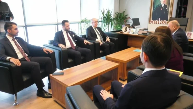 İYİ Parti, siyasi partiler arasında bayramlaşma ziyaretleri gerçekleştirdi