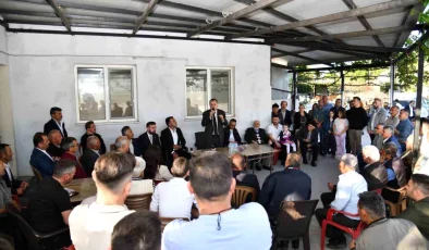 Yunusemre Belediye Başkanı Semih Balaban, Ramazan Bayramı’nda kırsal mahalleleri ziyaret etti