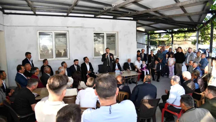 Yunusemre Belediye Başkanı Semih Balaban, Ramazan Bayramı’nda kırsal mahalleleri ziyaret etti