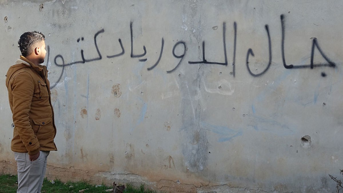 Duvar yazısıyla Suriye devrimini ateşlemişlerdi: ‘Doktor kaçtı’ yazısıyla hikaye tamamlandı