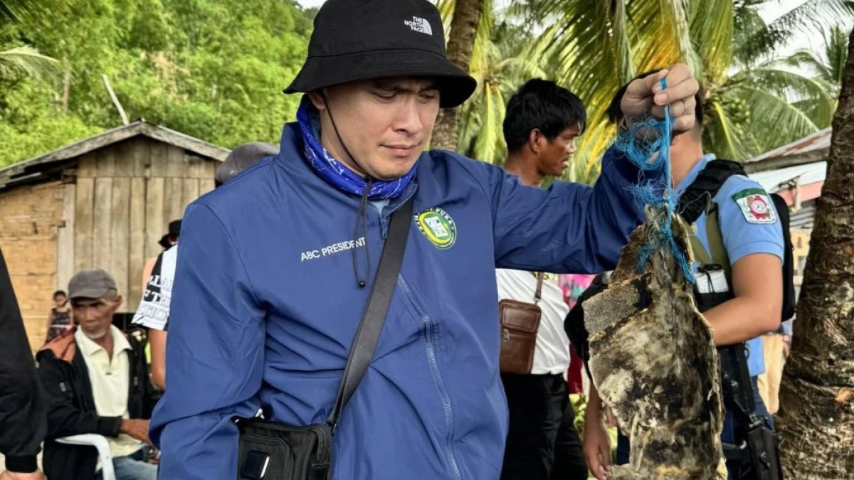 Filipinler’de deniz kaplumbağası yiyen 3 turist öldü