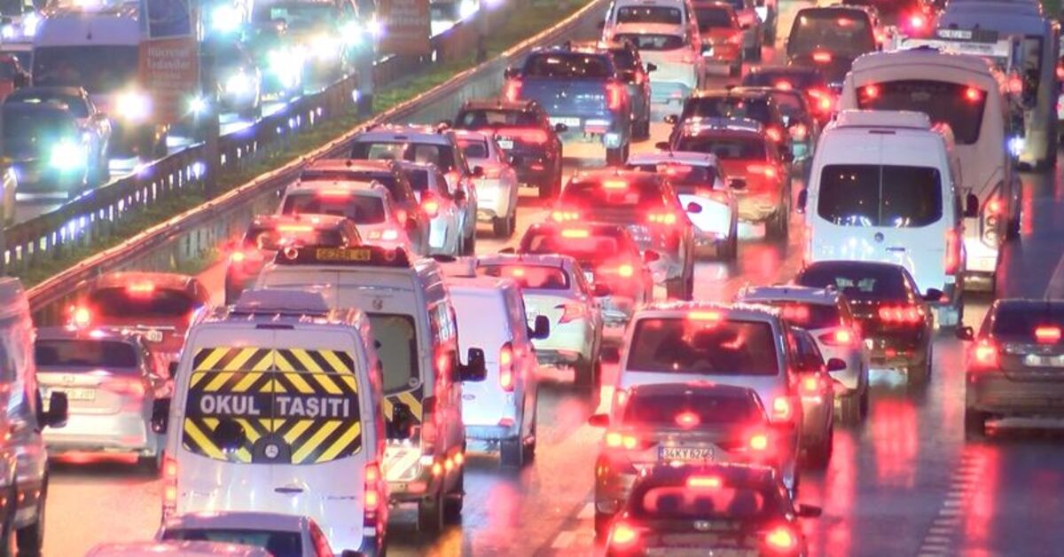 İstanbul’da trafik yoğunluğu yüzde 89’a ulaştı