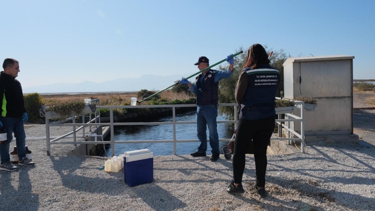 İzmir Körfezi ve dereleri kirleten İZSU’ya 8,3 milyon TL ceza