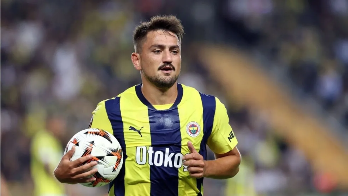Son dakika haberi: Cengiz Ünder’in yeni adresi belli oluyor! İşte Fenerbahçe’ye yapılan teklif…