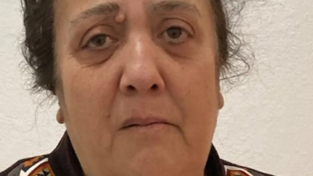 Başı kesilmiş olarak bulunan adamı, şizofren eşi öldürmüş